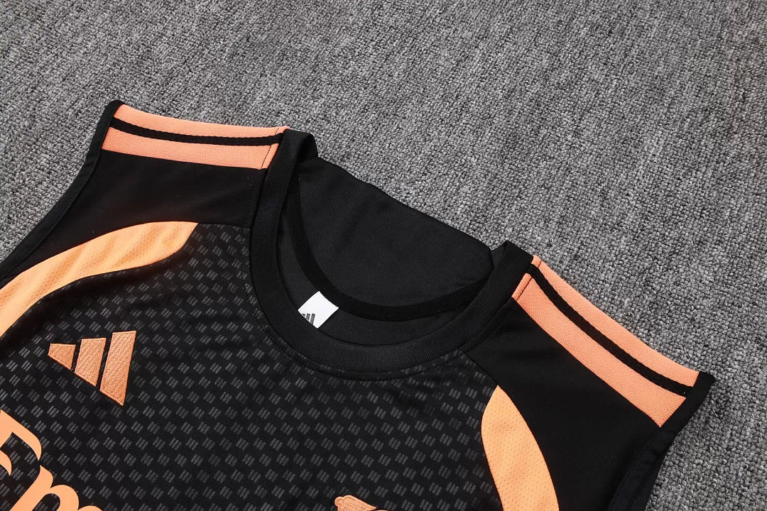 Completino Canottiera Arsenal 26/27 Uomo Nero con dettagli Arancione | Kit Allenamento