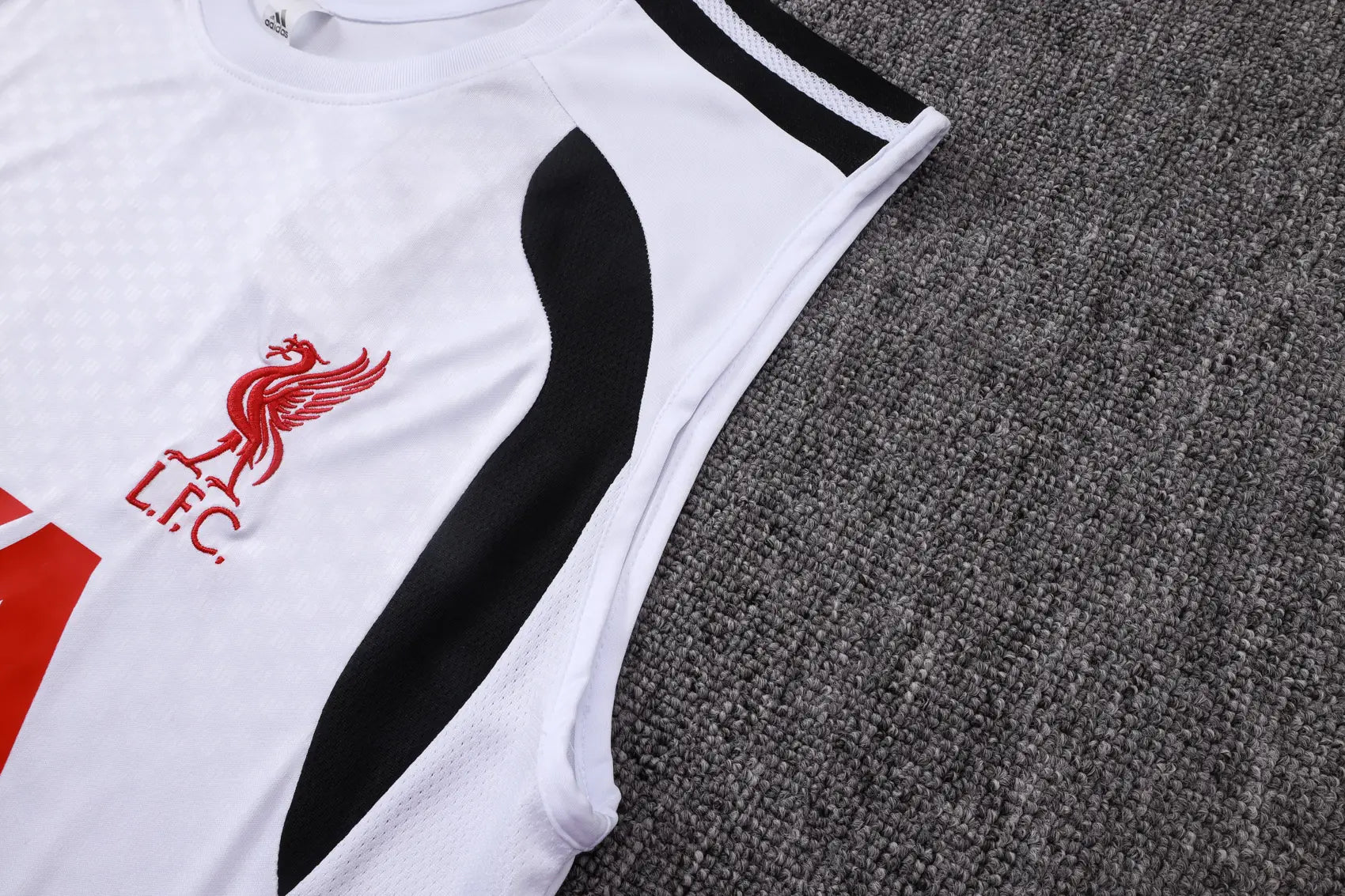 Completino Canottiera Liverpool 26/27 Uomo Bianco | Kit Allenamento