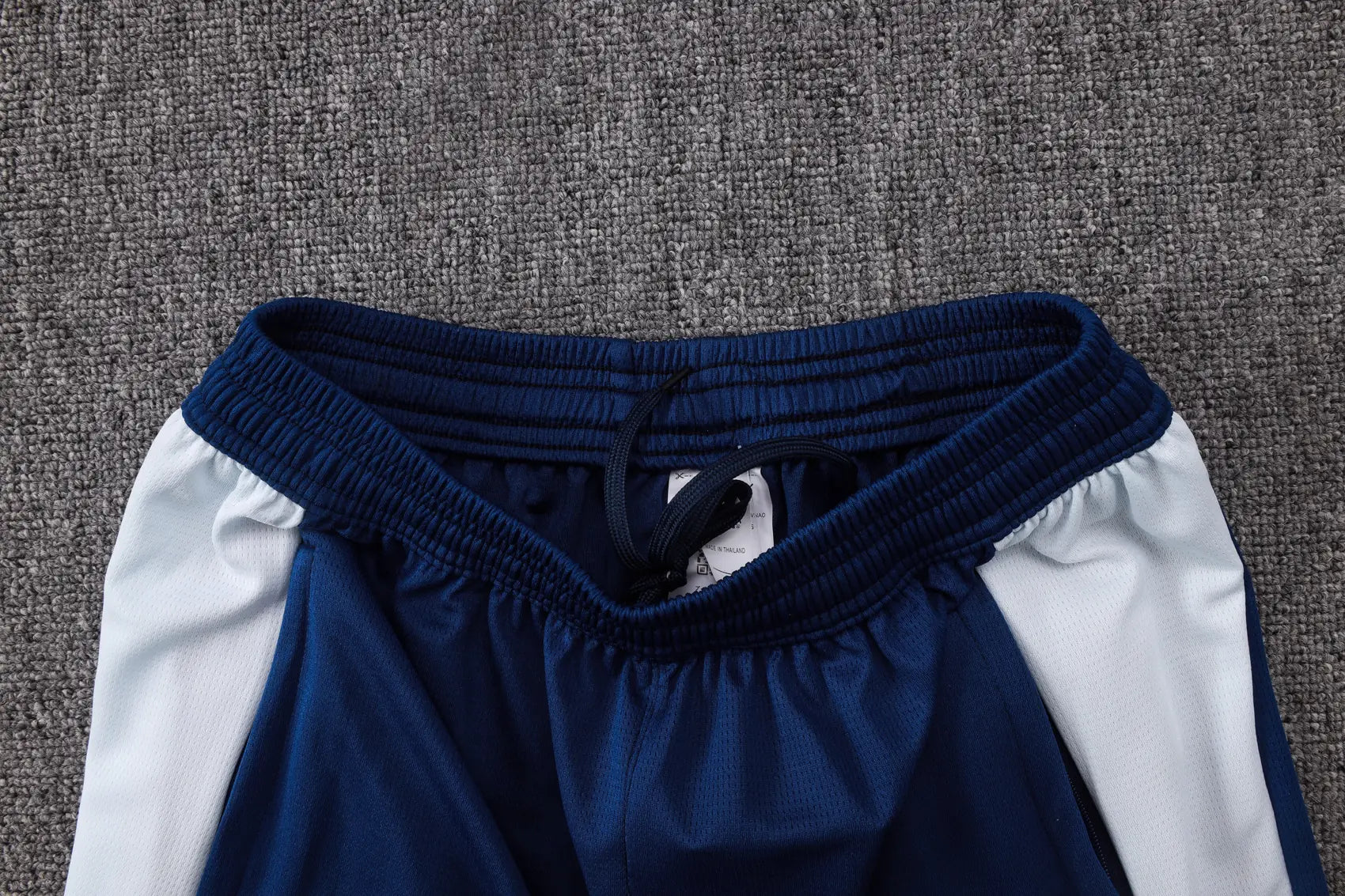 Completino Canottiera Manchester City 26/27 Uomo Bianco e Blu Navy | Kit Allenamento