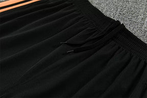 Completino Manica Corta Arsenal 26/27 Uomo Nero con inserti Arancione | Kit Allenamento