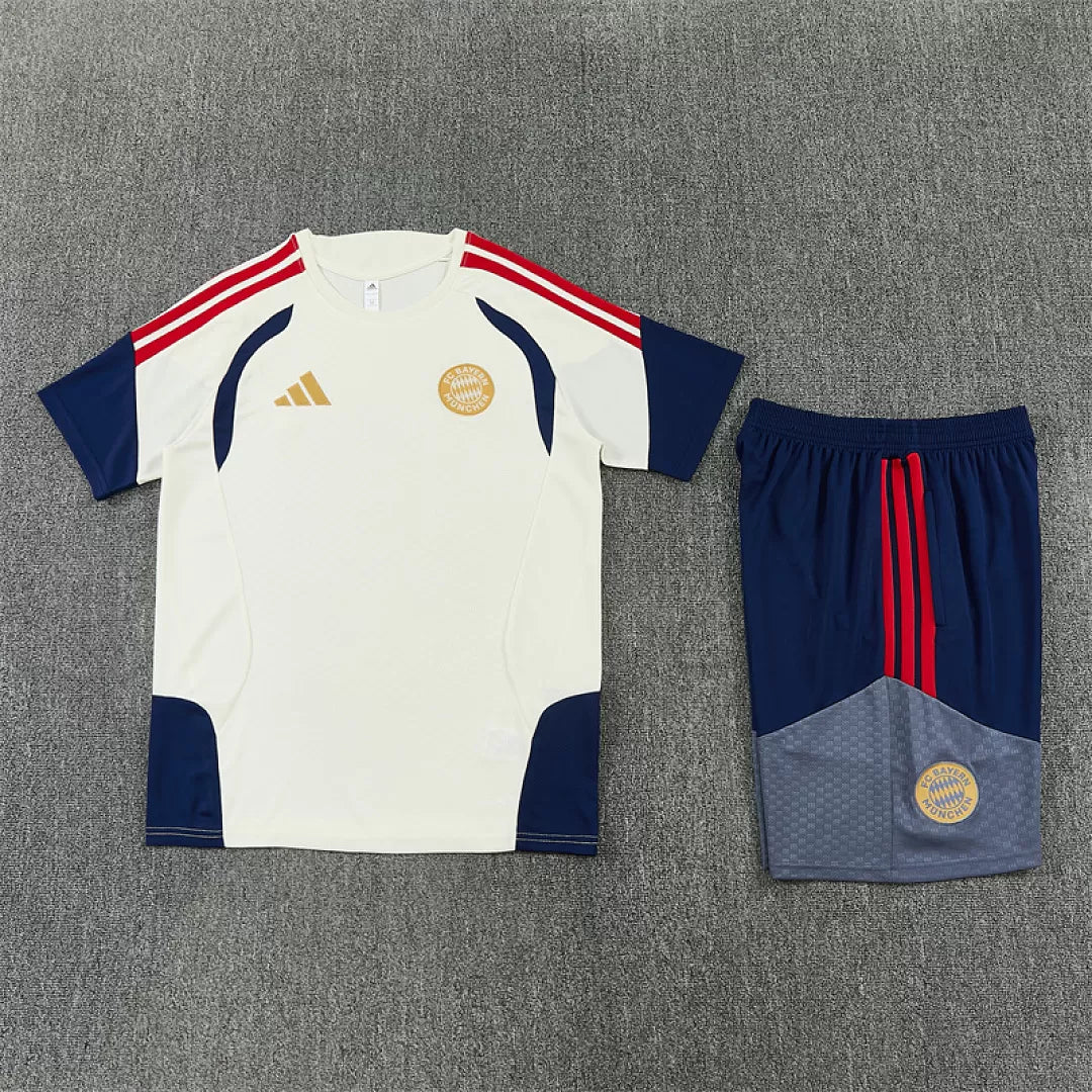 Completino Manica Corta Bayern Munich 26/27 Uomo Bianco | Kit Allenamento