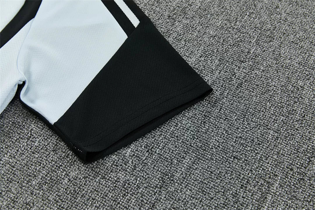Completino Manica Corta Liverpool 26/27 Uomo Grigio chiaro | Kit Allenamento