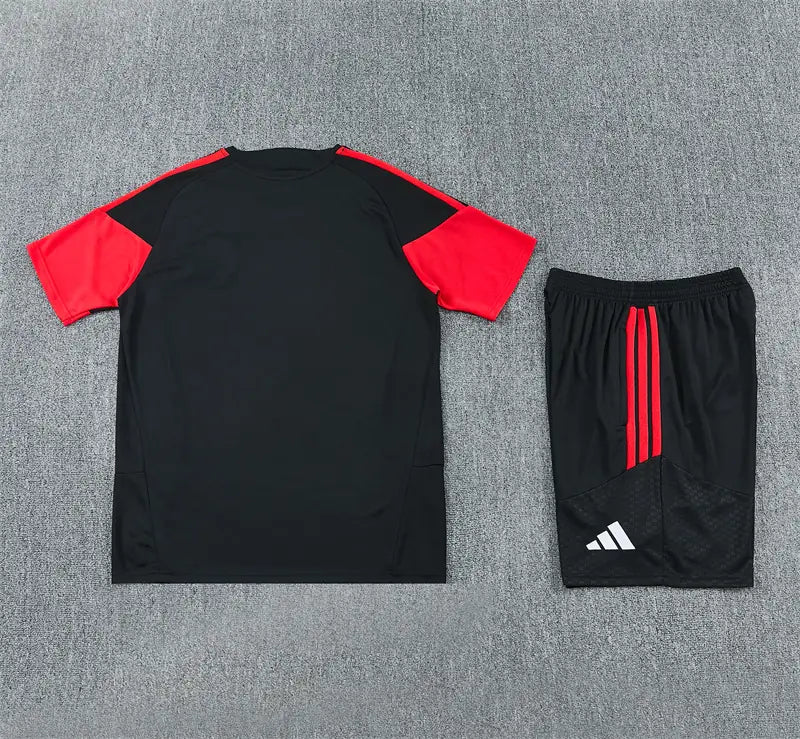 Completino Manica Corta Manchester United 26/27 Uomo Nero | Kit Allenamento