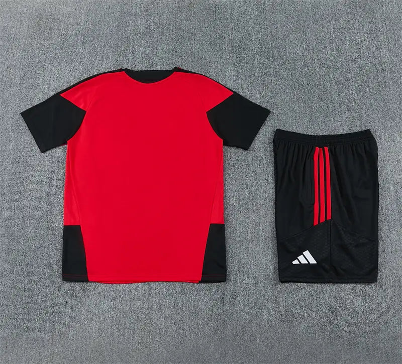 Completino Manica Corta Manchester United 26/27 Uomo Rosso | Kit Allenamento