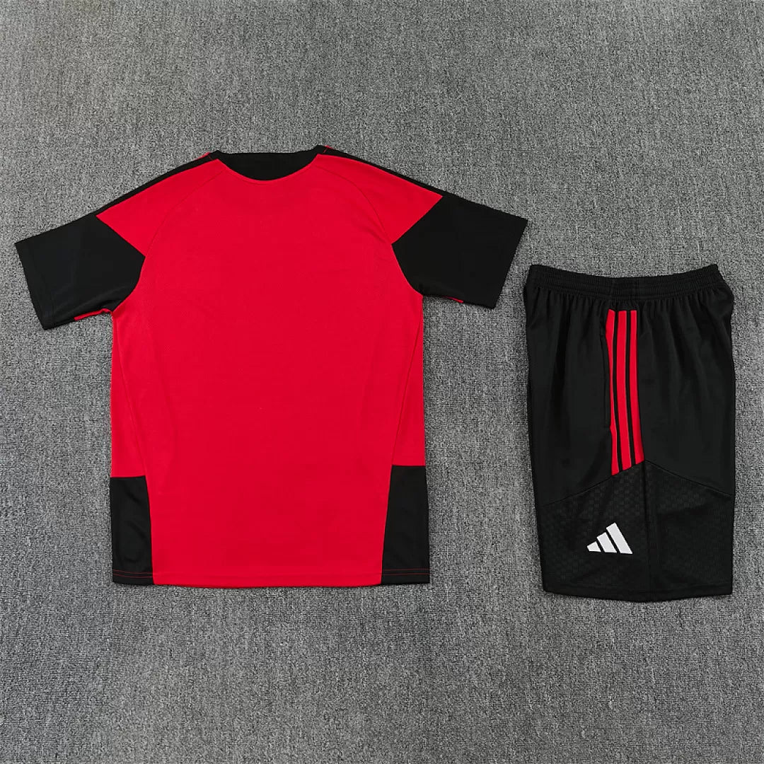 Completino Manica Corta Manchster United 2026 Uomo Rosso | Kit Allenamento
