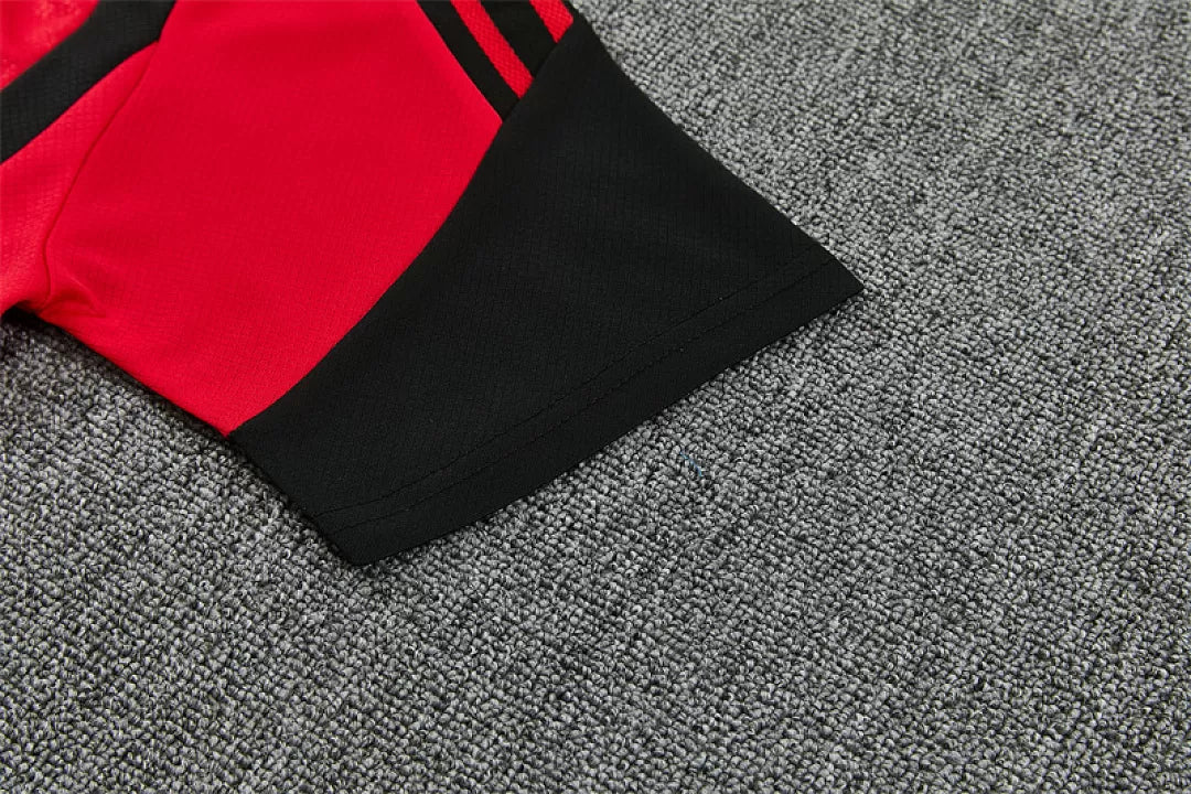 Completino Manica Corta Manchster United 2026 Uomo Rosso | Kit Allenamento