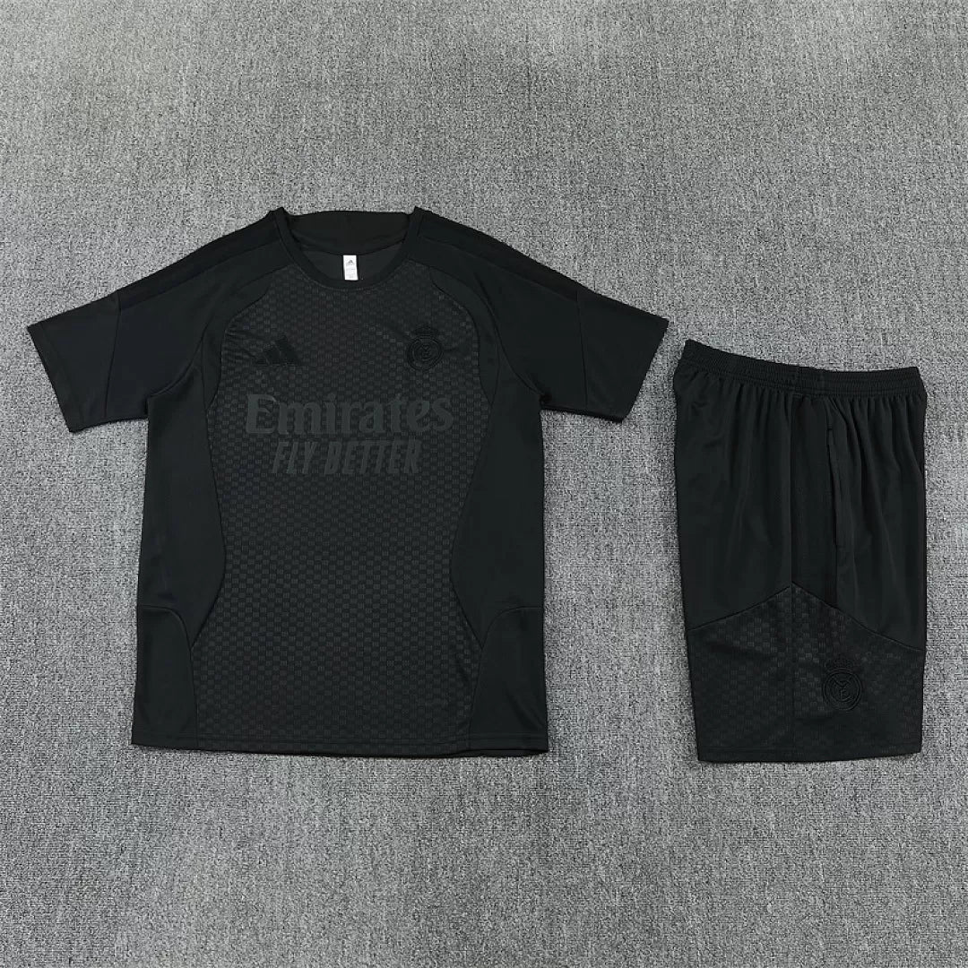Completino Manica Corta Real Madrid 26/27 Uomo Nero | Kit Allenamento
