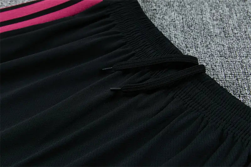 Completino Manica Corta Real Madrid 26/27 Uomo Nero | Kit Allenamento