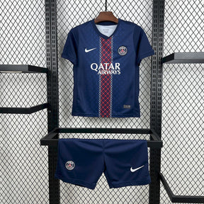 Paris Home 25/26 Kit Kids