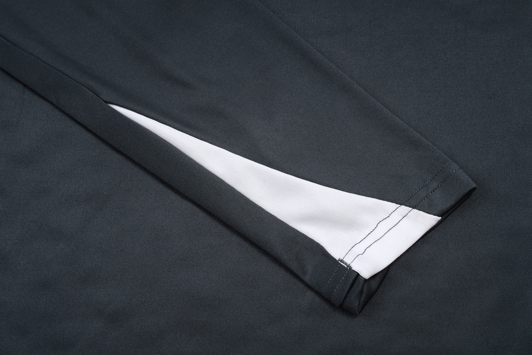 Chelsea Black Tracksuit Half-Zip 25/26