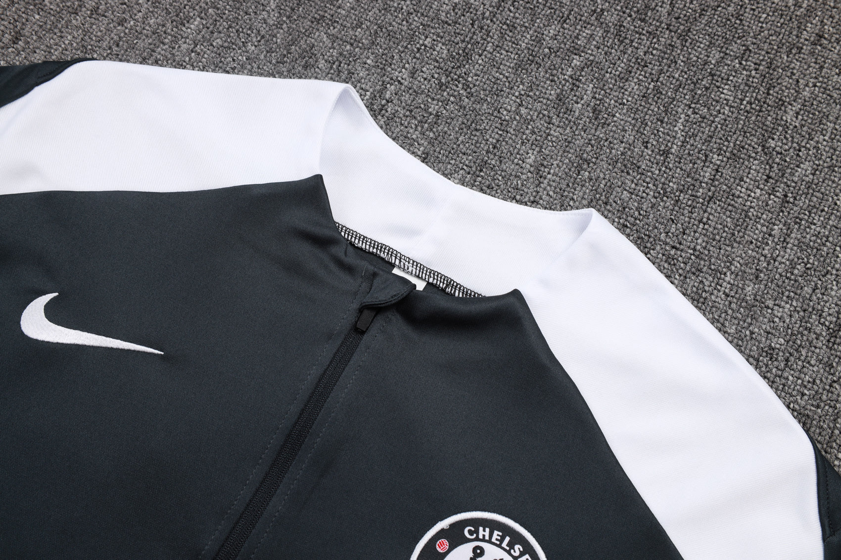 Chelsea Black Tracksuit Half-Zip 25/26