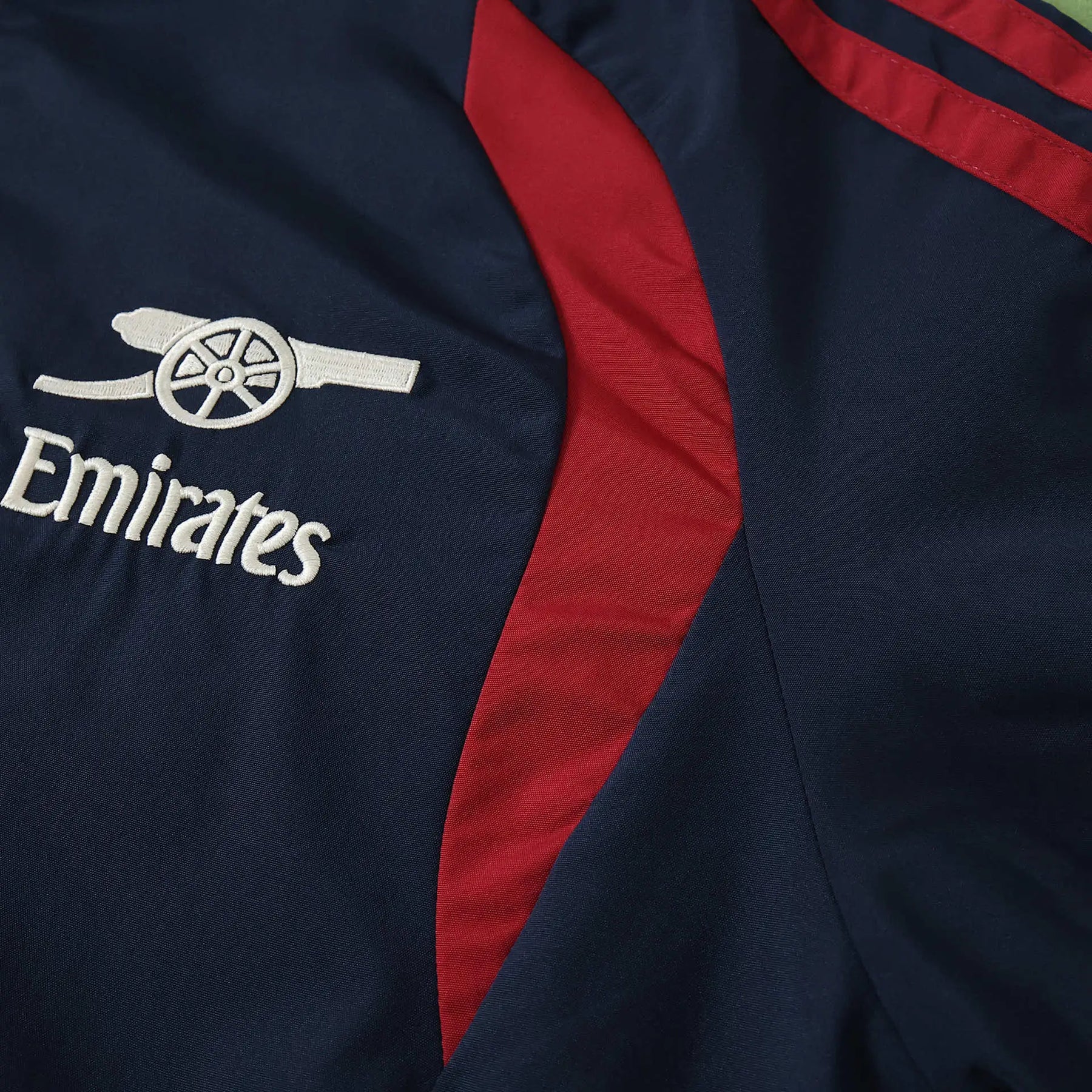 Giacca a Vento Arsenal 26/27 Uomo Blu Navy e Rosso | Giacca a Vento da Calcio