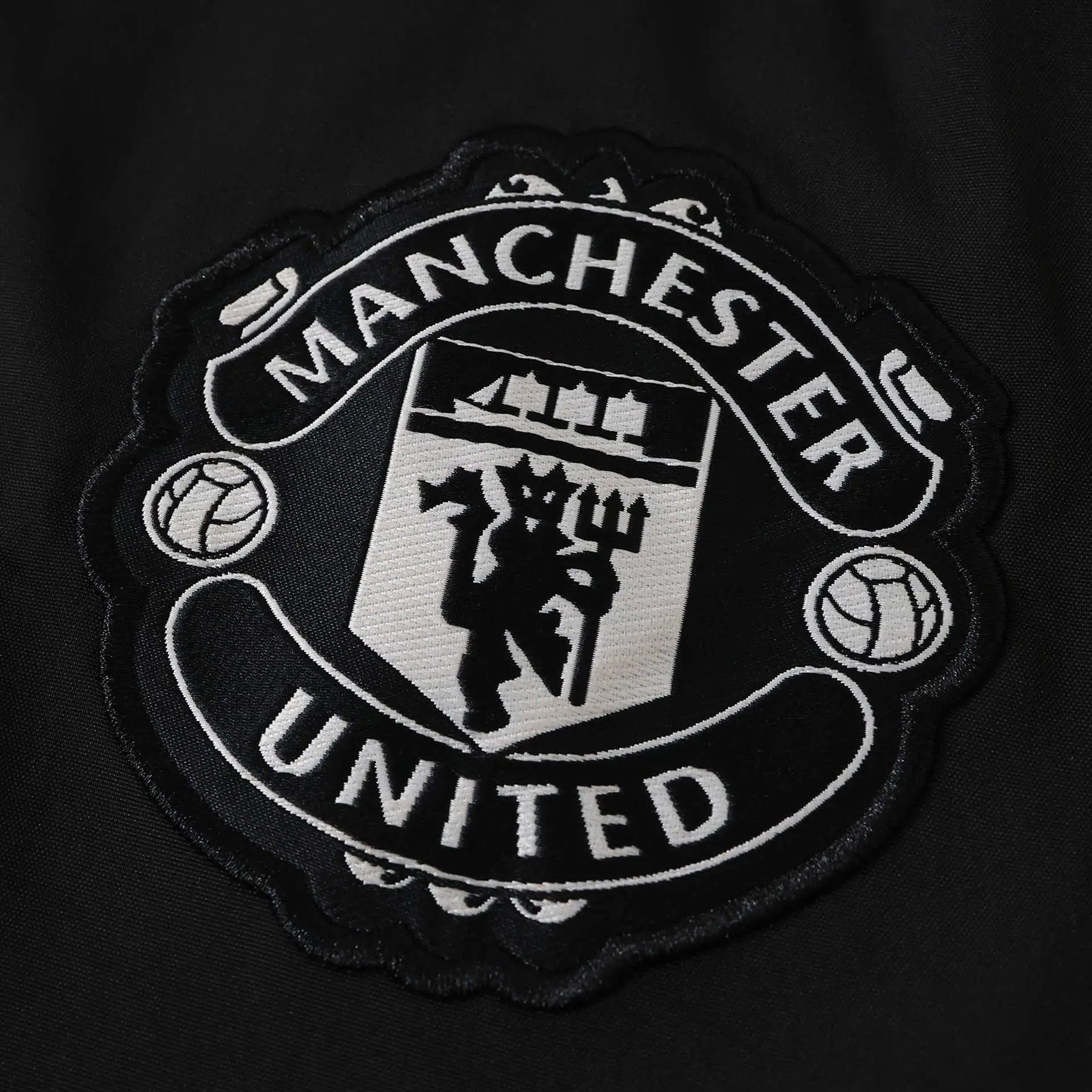Giacca a Vento Manchester United 26/27 Uomo Nero e Rosso | Giacca a Vento da Calcio