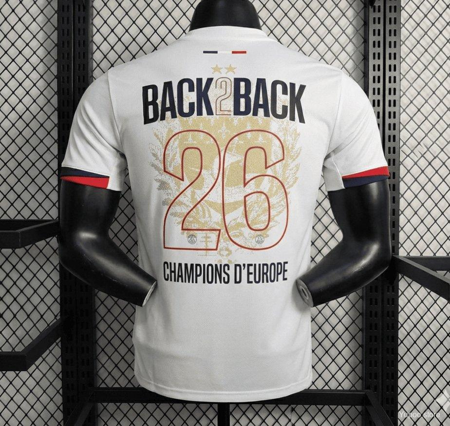 Maglia Paris Away 25/26 Champions d'Europe Bianca | Maglia da Calcio
