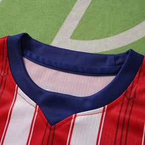 Kit Atlético De Madrid Home 26/27 Bambino Rosso e Bianco | Kit da Calcio