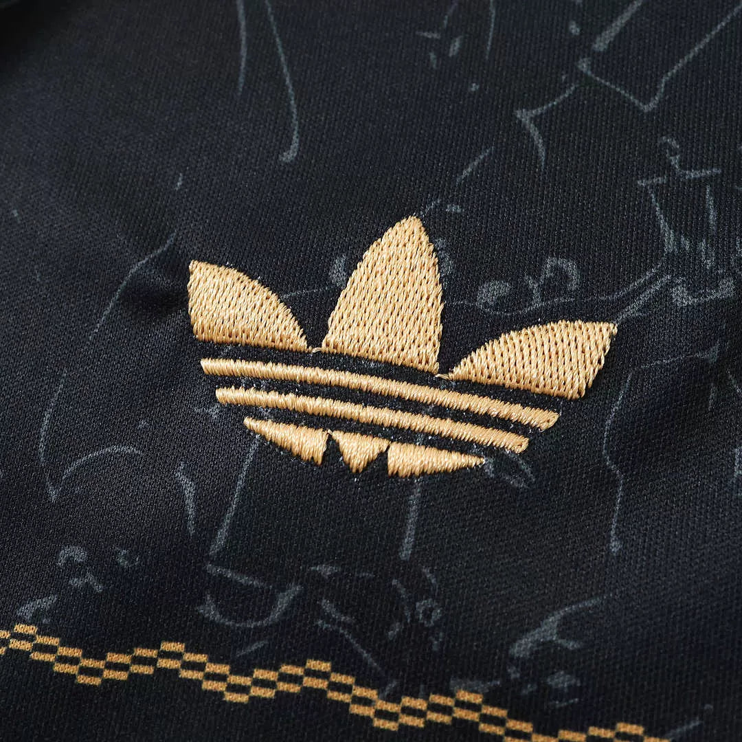Kit Bambino Ajax Away 26/27 Nero con dettagli oro | Kit da Calcio
