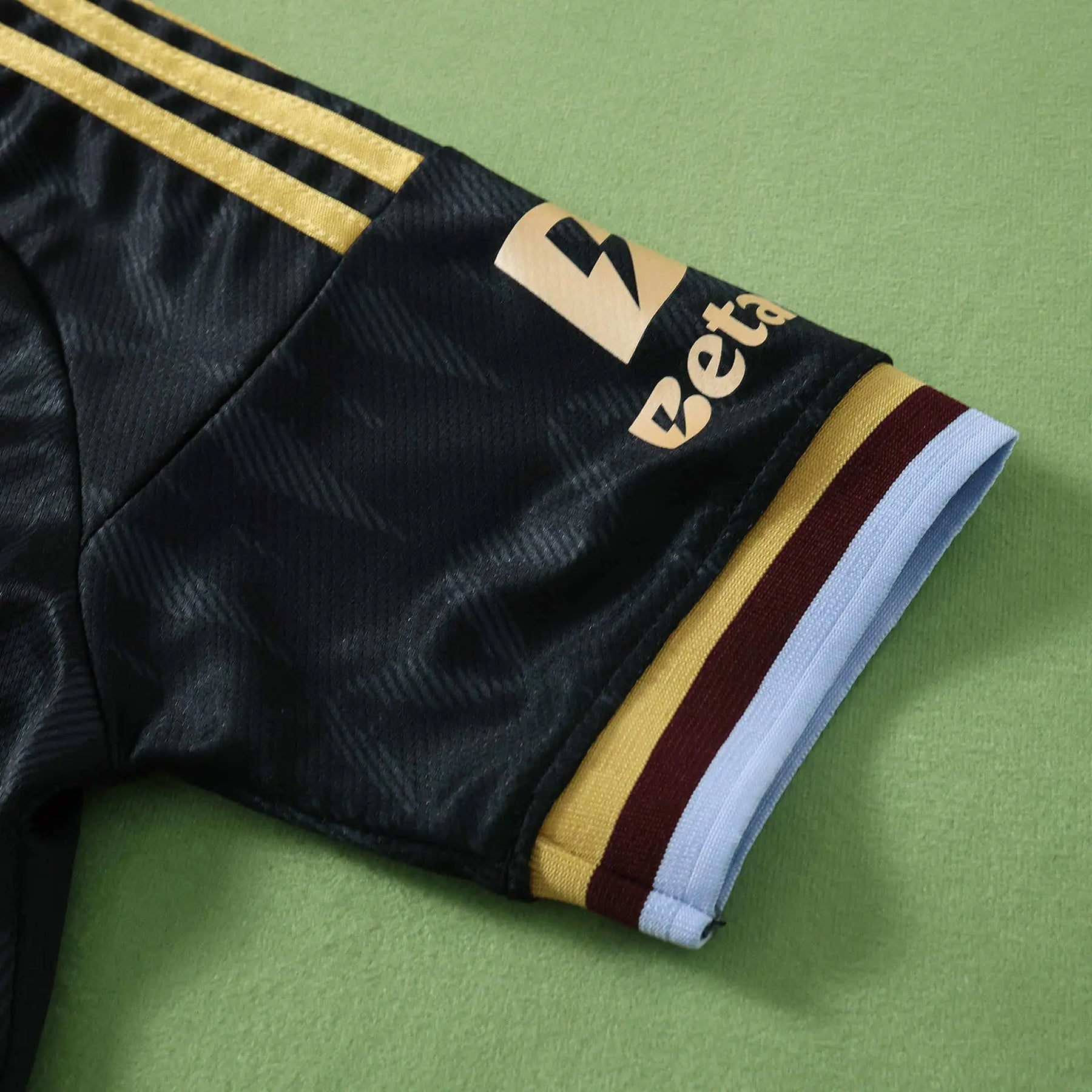 Kit Bambino Aston Villa Away 26/27 Nero | Kit da Calcio