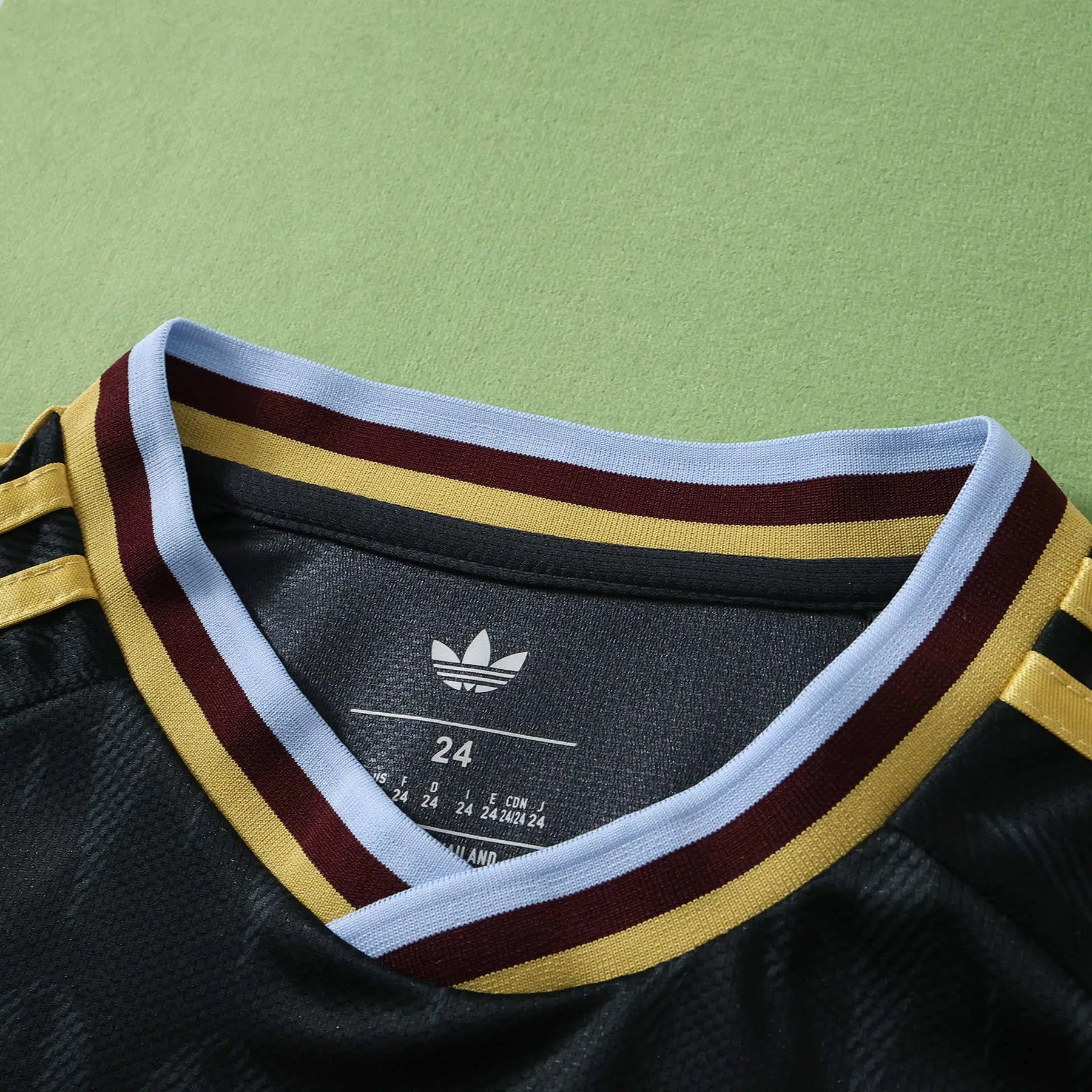 Kit Bambino Aston Villa Away 26/27 Nero | Kit da Calcio