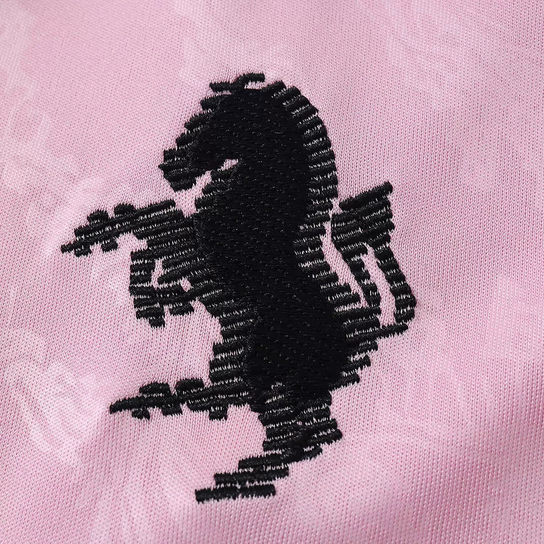 Kit Bambino Away 26/27 Rosa | Kit da Calcio