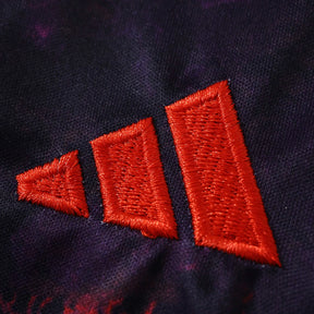 Kit Bambino Bayern Munich Third 26/27 Nero con dettagli Rosso Arancione | Kit da Calcio