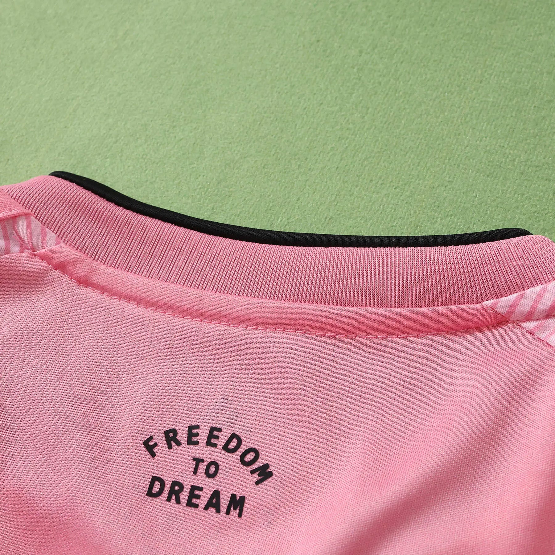 Kit Bambino Inter Miami Home 26/27 Rosa | Kit da Calcio