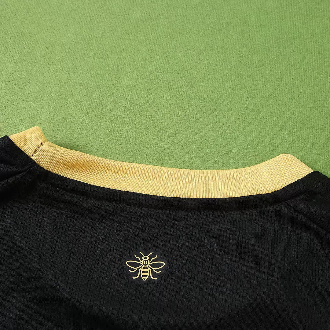 Kit Bambino Manchester City Away 26/27 Nero e Oro | Kit da Calcio
