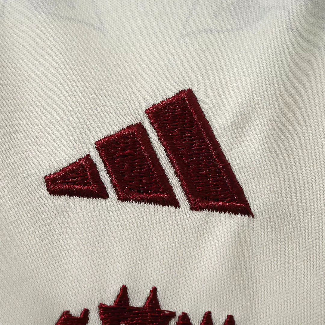 Kit Bambino Manchester United Third 26/27 Bianco | Kit da Calcio