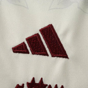 Kit Bambino Manchester United Third 26/27 Bianco | Kit da Calcio
