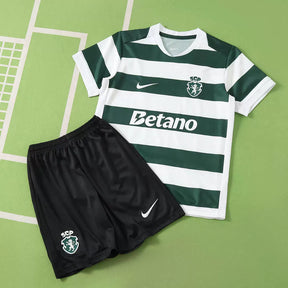 Kit Bambino Sporting Home 26/27 Verde e Bianco | Kit da Calcio