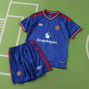 Kit Manchester United Away 26/27 Bambino Blu | Kit da Calcio