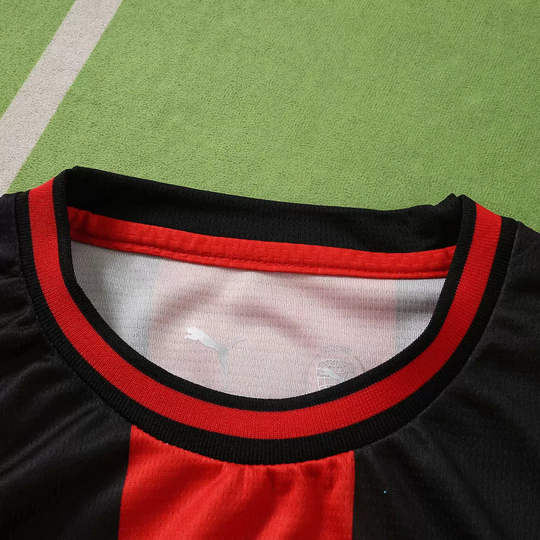 Kit Milan Home 26/27 Bambino Rosso e Nero | Kit da Calcio