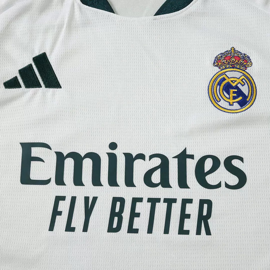 Kit Real Madrid Home 26/27 Bambino Bianco | Kit da Calcio