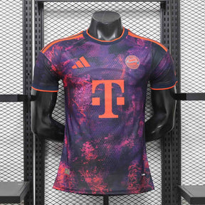 Maglia Bayern Munich Third 26/27 Player Uomo Viola/Fucsia/Arancione | Maglia da Calcio