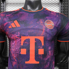 Maglia Bayern Munich Third 26/27 Player Uomo Viola/Fucsia/Arancione | Maglia da Calcio