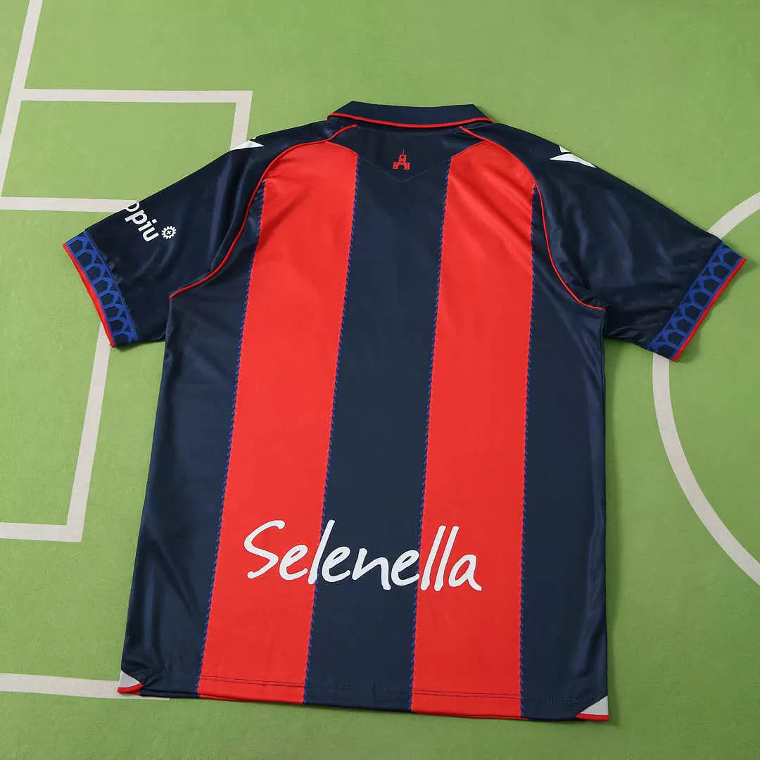 Maglia Bologna Home 26/27 Uomo Rosso e Blu Navy | Maglia da Calcio