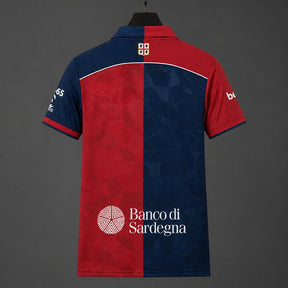 Maglia Cagliari Home 26/27 Uomo Rosso e Blu Navy | Maglia da Calcio