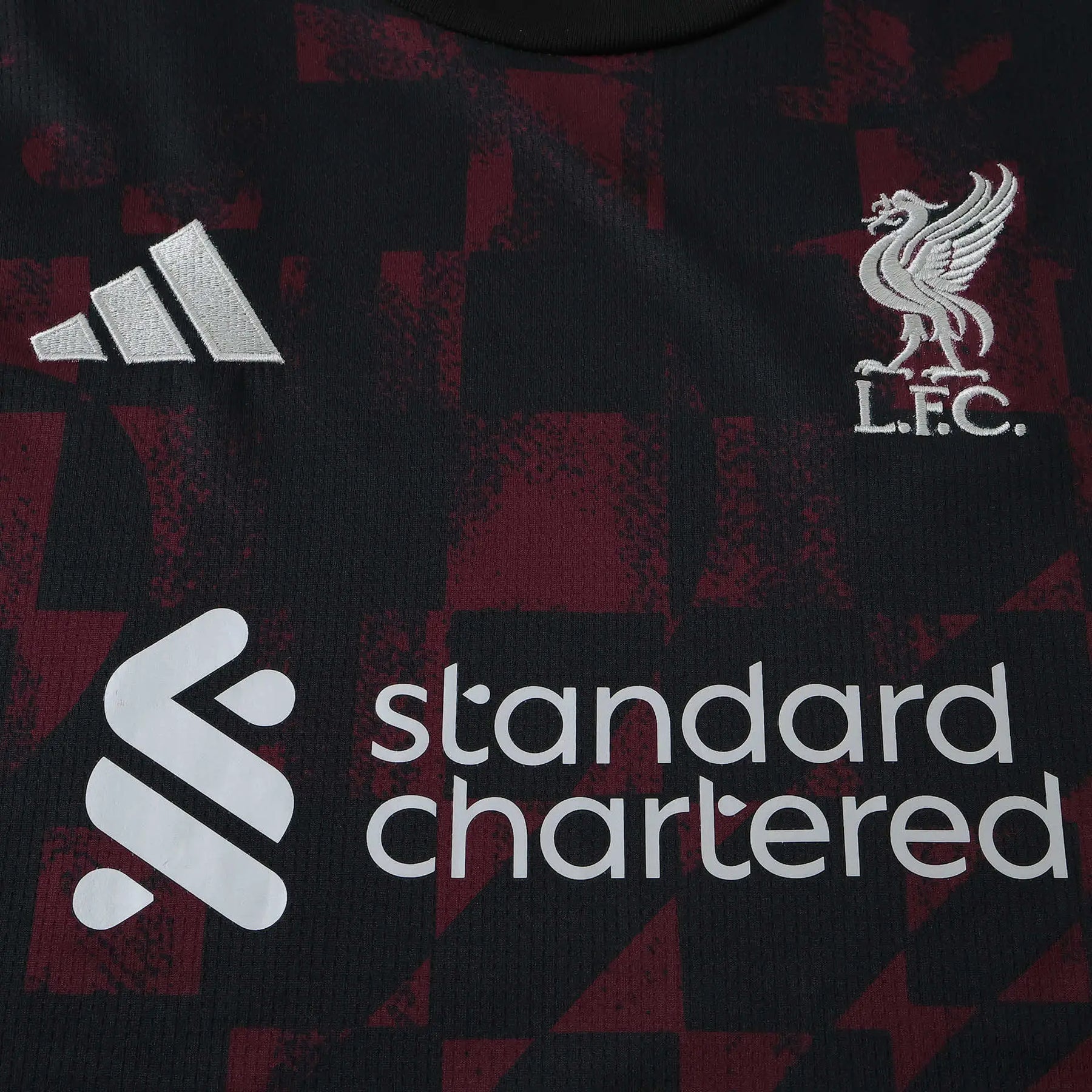 Maglia Liverpool Third 26/27 Donna Nero e Bordeaux | Maglia da Calcio