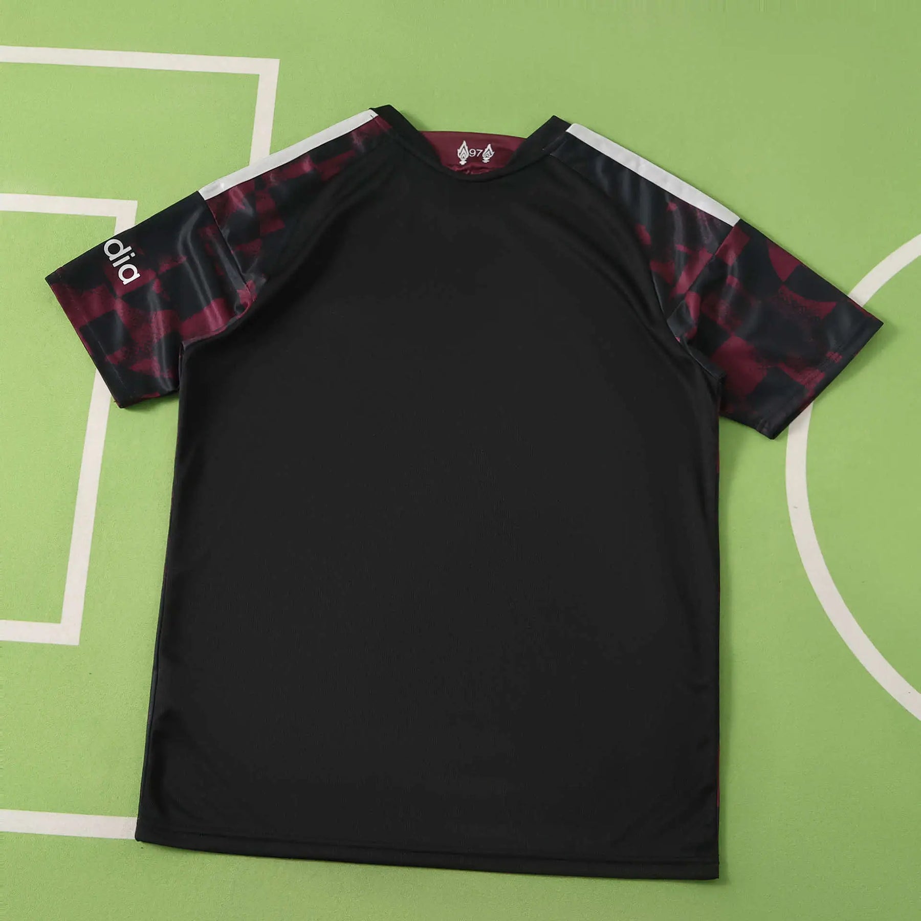 Maglia Liverpool Third 26/27 Uomo Nero con motivo geometrico bordeaux | Maglia da Calcio