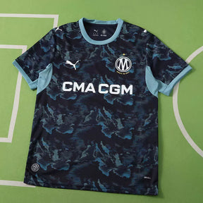 Maglia Marseille Away 26/27 Uomo Nero con dettagli Azzurro | Maglia da Calcio