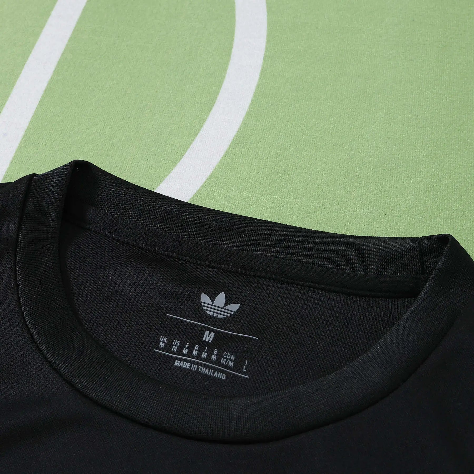 Maglia Real Madrid EQT Uomo Nero | Maglia da Calcio