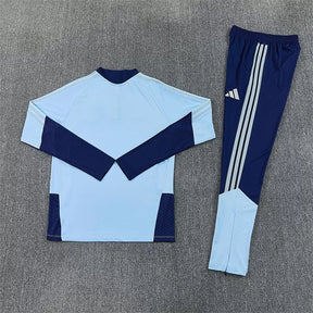 Tuta Ajax 26/27 Uomo Azzurro e Blu Navy | Maglia da Calcio