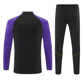 Tuta Barcelona 26/27 Uomo Nero con dettagli Viola e Giallo | Maglia da Calcio