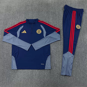 Tuta Bayern Munich 26/27 Uomo Blu Navy | Maglia da Calcio
