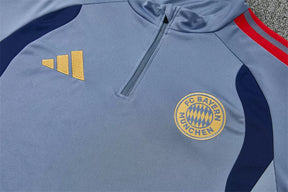 Tuta Bayern Munich 26/27 Uomo Grigio/Blu Navy | Maglia da Calcio