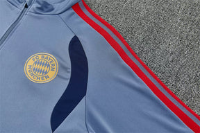 Tuta Bayern Munich 26/27 Uomo Grigio/Blu Navy | Maglia da Calcio