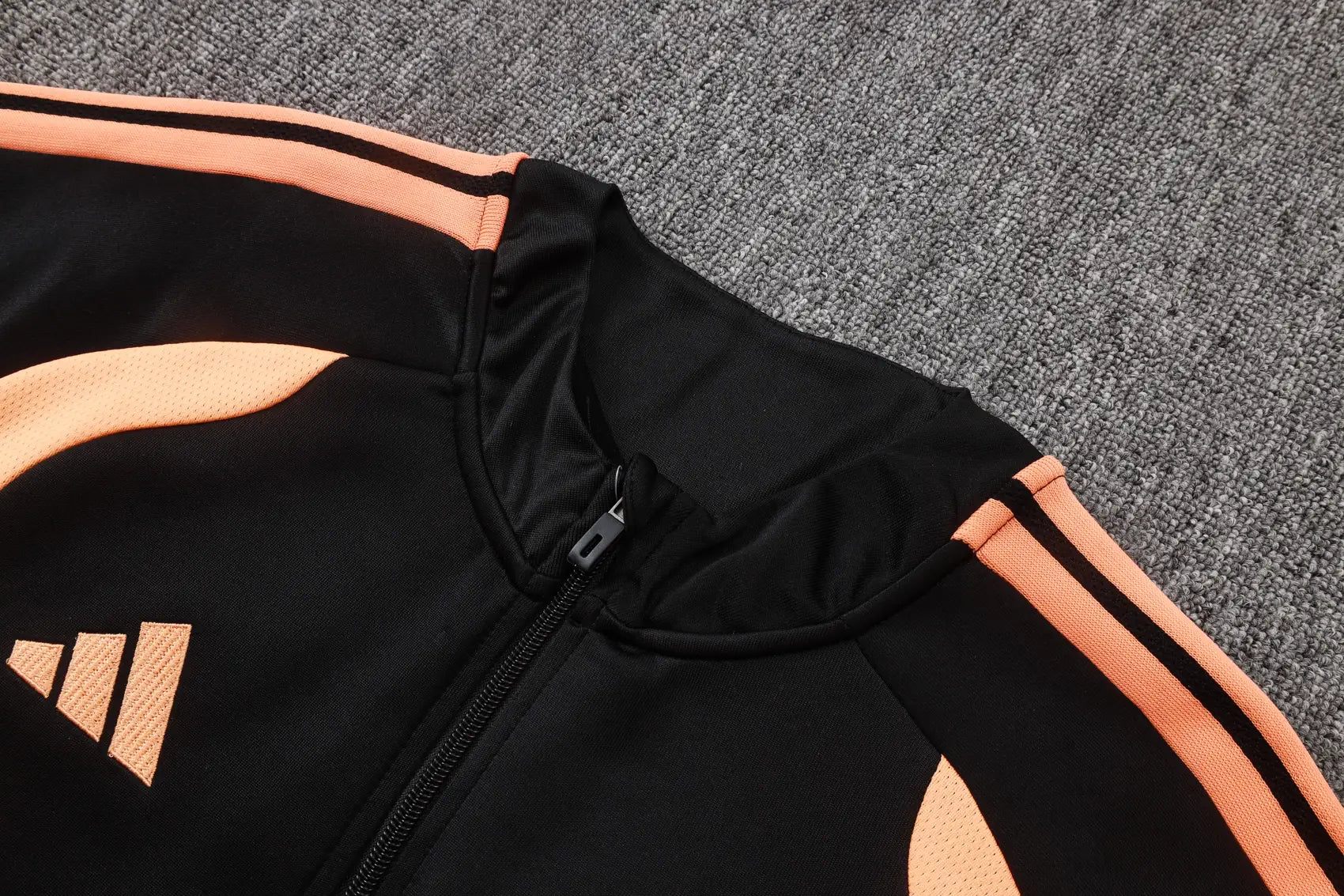 Tuta Full-zip Arsenal 26/27 Uomo Nero e Arancione | Tuta da Calcio