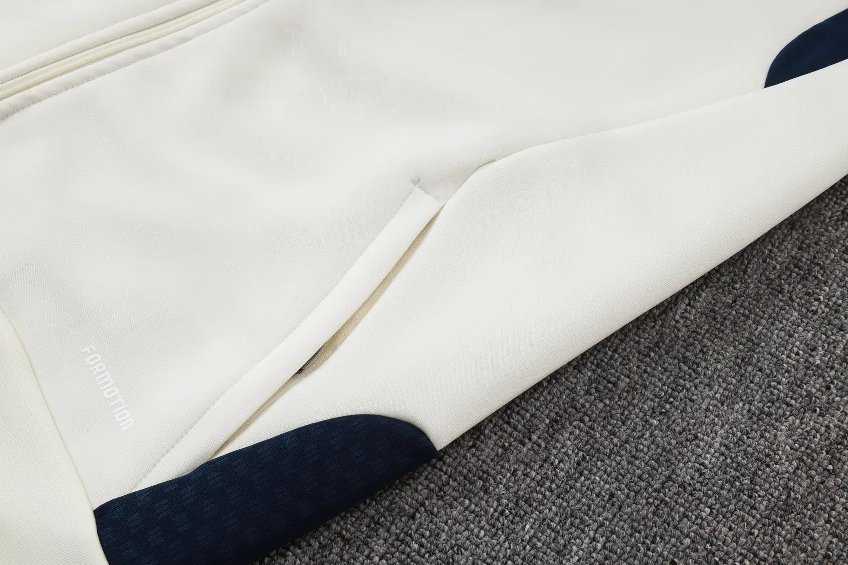 Tuta Full-zip Bayern Munich 26/27 Uomo Bianco e Blu Navy | Tuta da Calcio