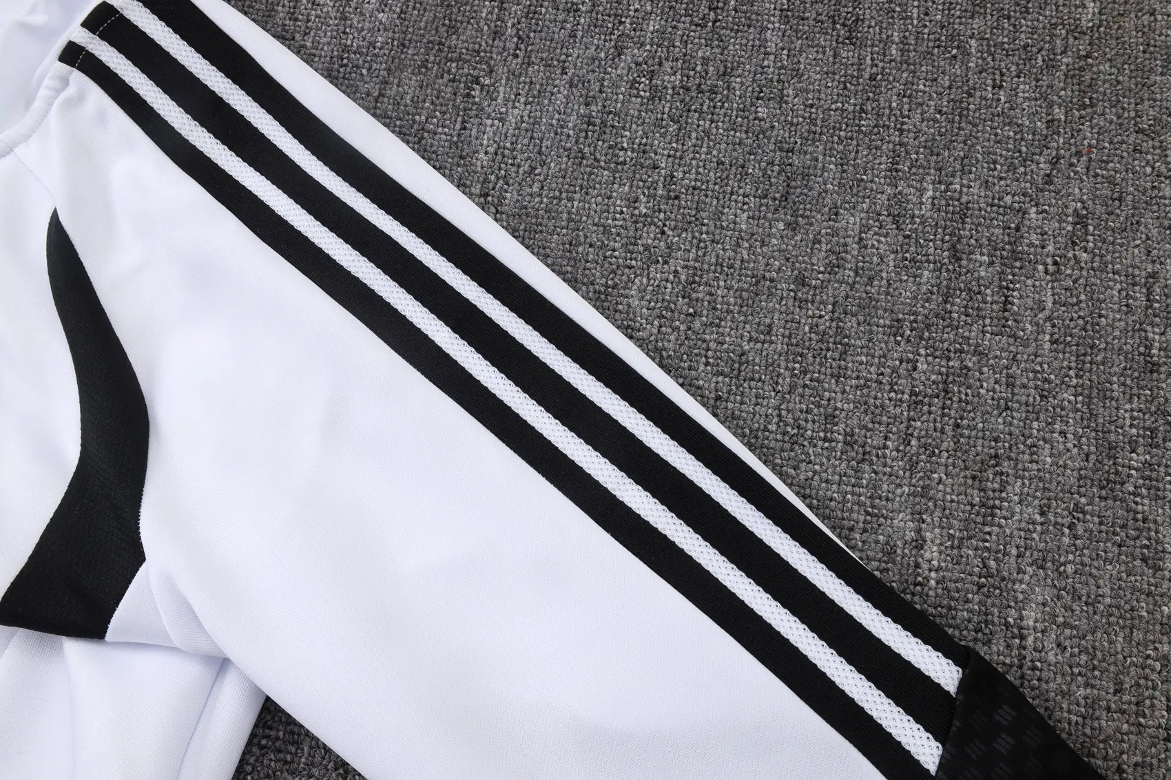 Tuta Full-zip Liverpool 26/27 Uomo Bianco e Nero | Tuta da Calcio
