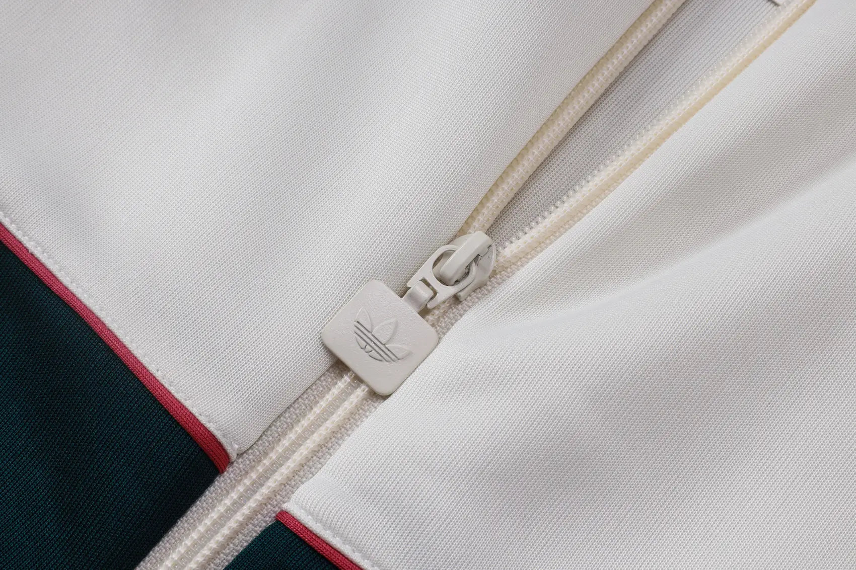 Tuta Full-zip Real Madrid 26/27 Nero Uomo Bianco e Verde | Tuta da Calcio