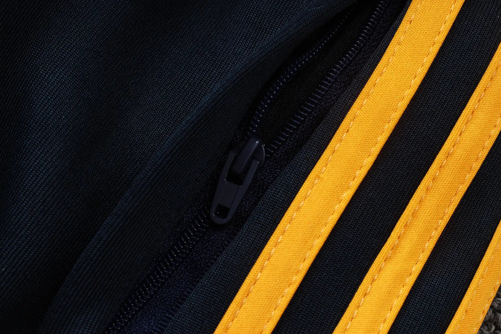 Tuta Full-zip Real Madrid 26/27 Uomo Bianco e Nero | Tuta da Calcio